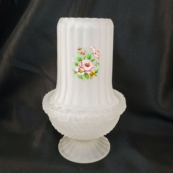 Westmoreland Other - VTG Westmoreland Satin Frosted Ribbed Hobnail Floral Fairy Lamp